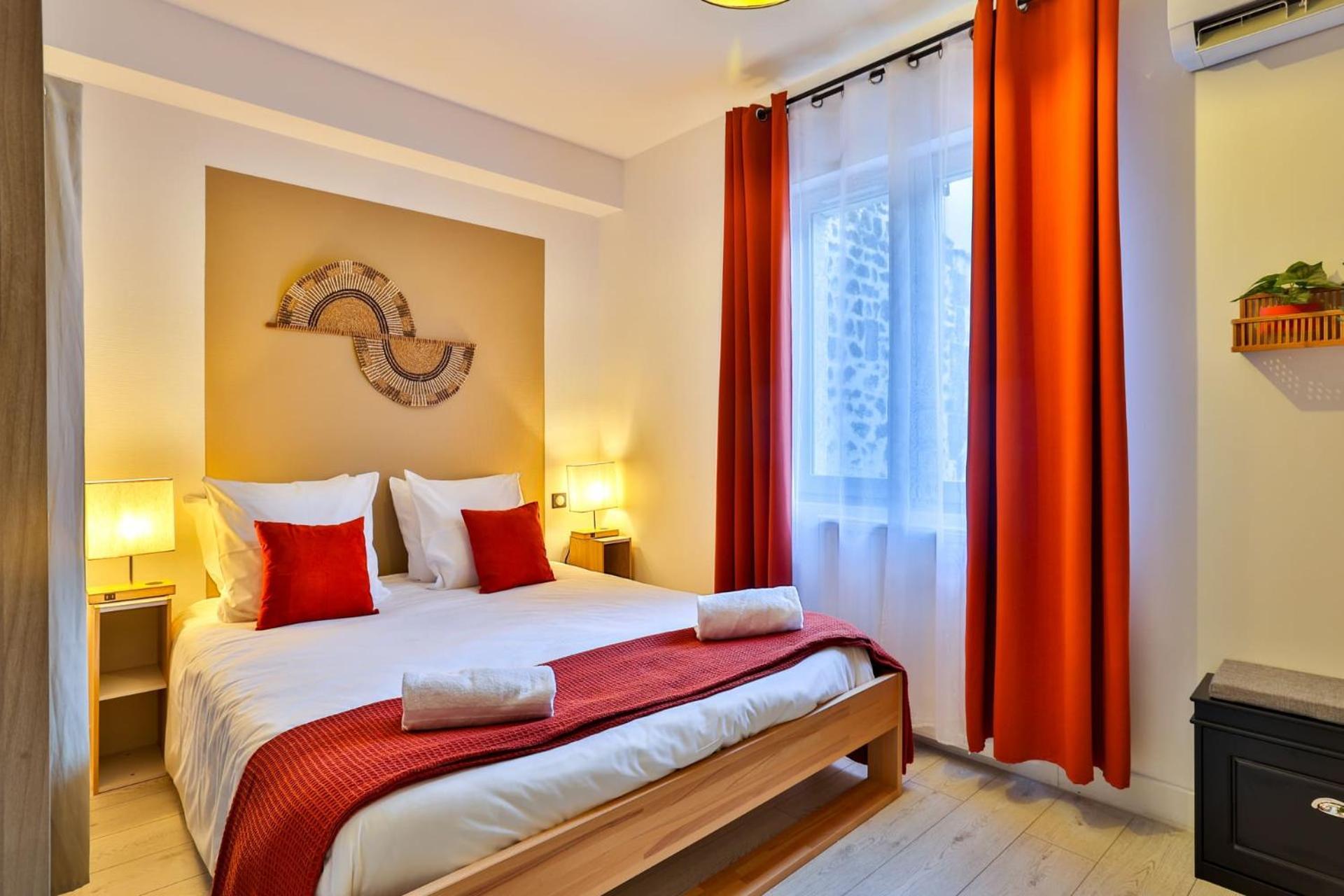 Le Lucien Eco-Appart'Hotel - Angouleme - Centre - Wifi - Parking Prive - Classe 4 Etoiles Dış mekan fotoğraf