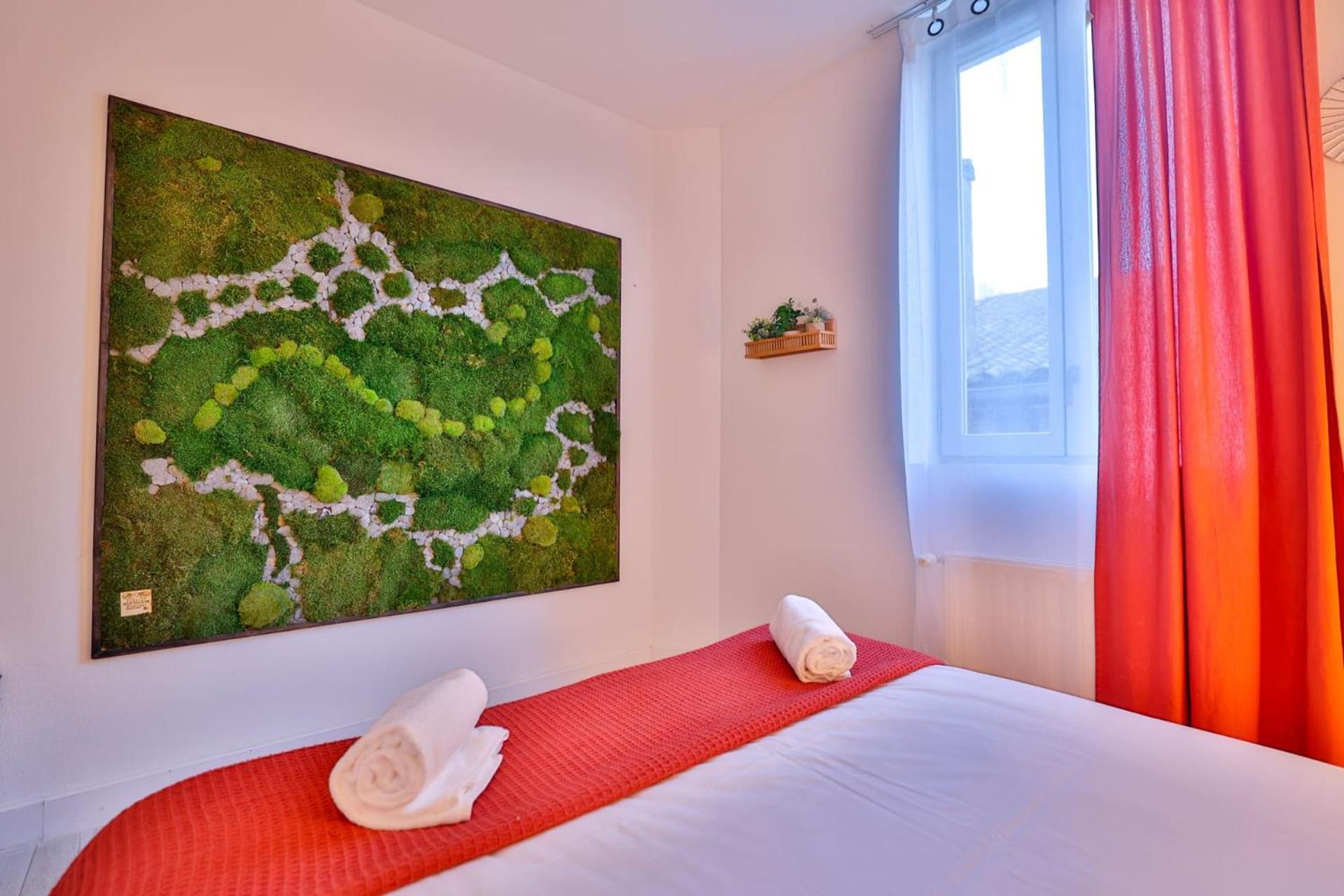 Le Lucien Eco-Appart'Hotel - Angouleme - Centre - Wifi - Parking Prive - Classe 4 Etoiles Dış mekan fotoğraf