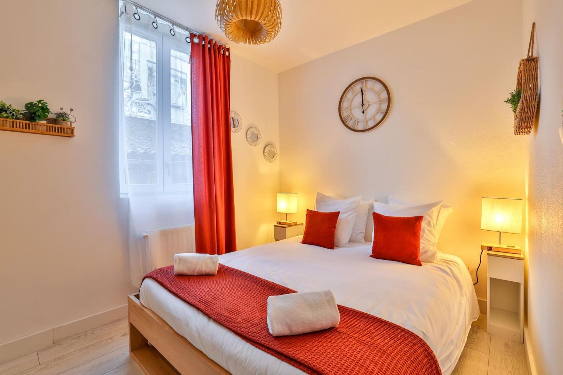 Le Lucien Eco-Appart'Hotel - Angouleme - Centre - Wifi - Parking Prive - Classe 4 Etoiles Dış mekan fotoğraf